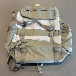 Lululemon Wunderlust Backpack 25L NWT